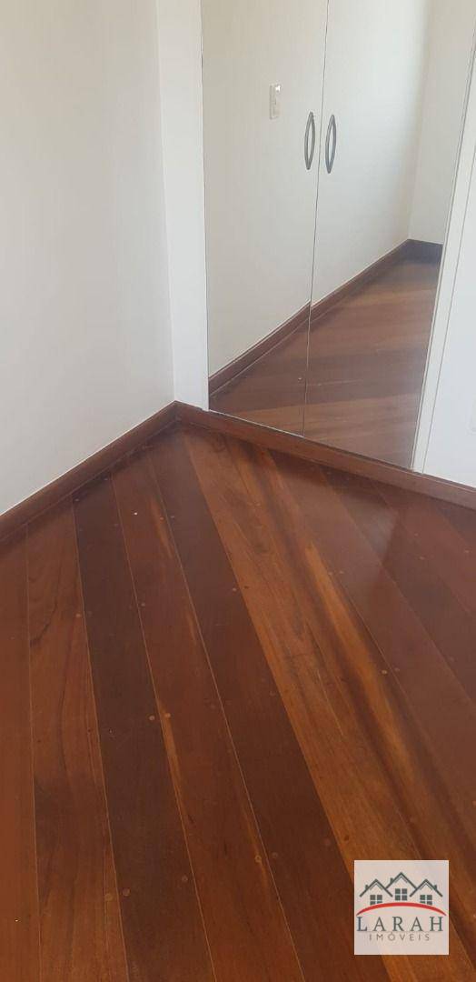 Apartamento à venda com 3 quartos, 70m² - Foto 12