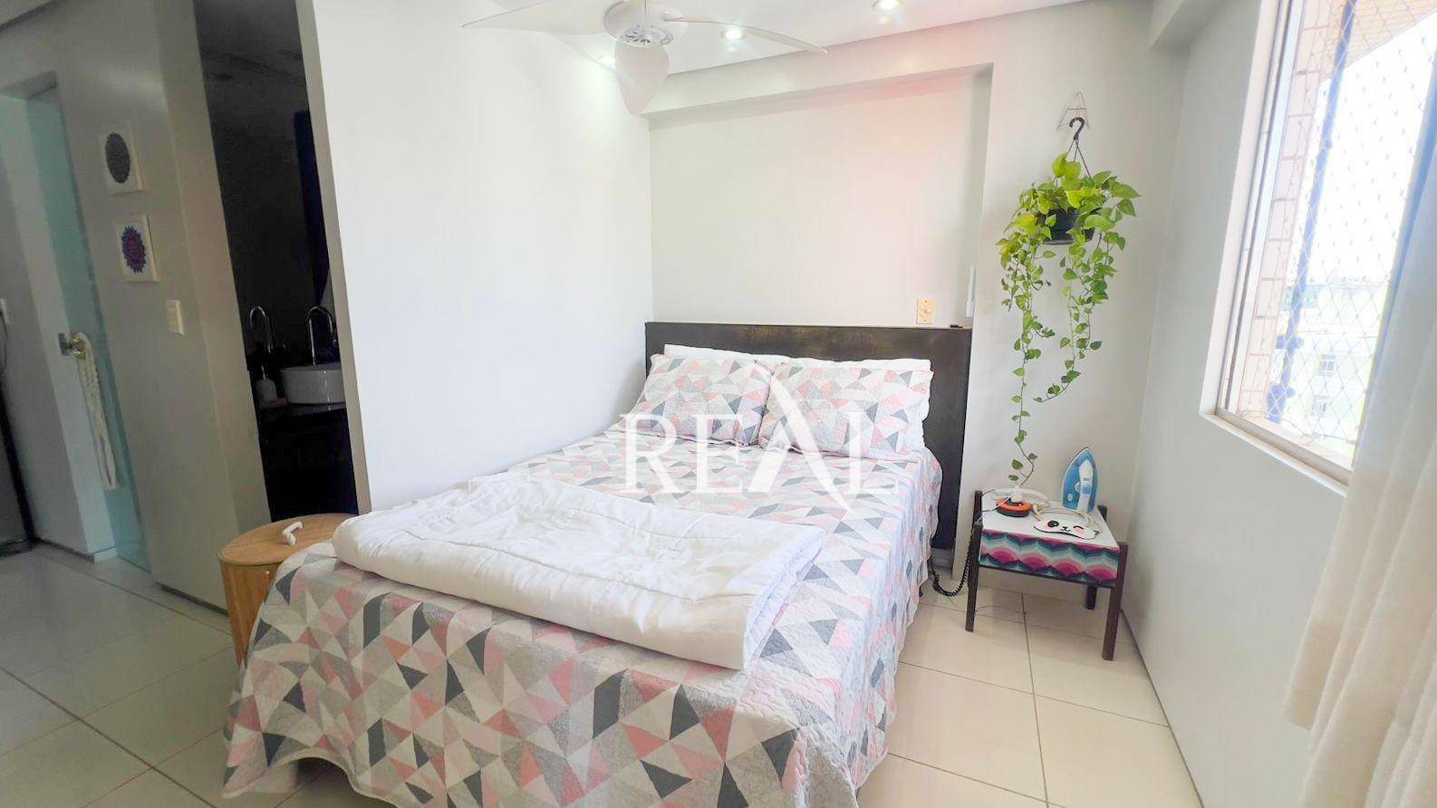 Apartamento à venda com 1 quarto, 33m² - Foto 8