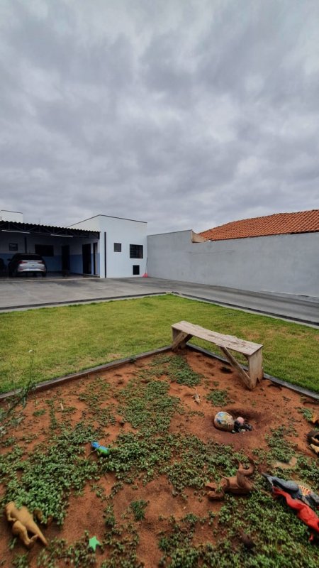 Casa à venda com 2 quartos, 275m² - Foto 6