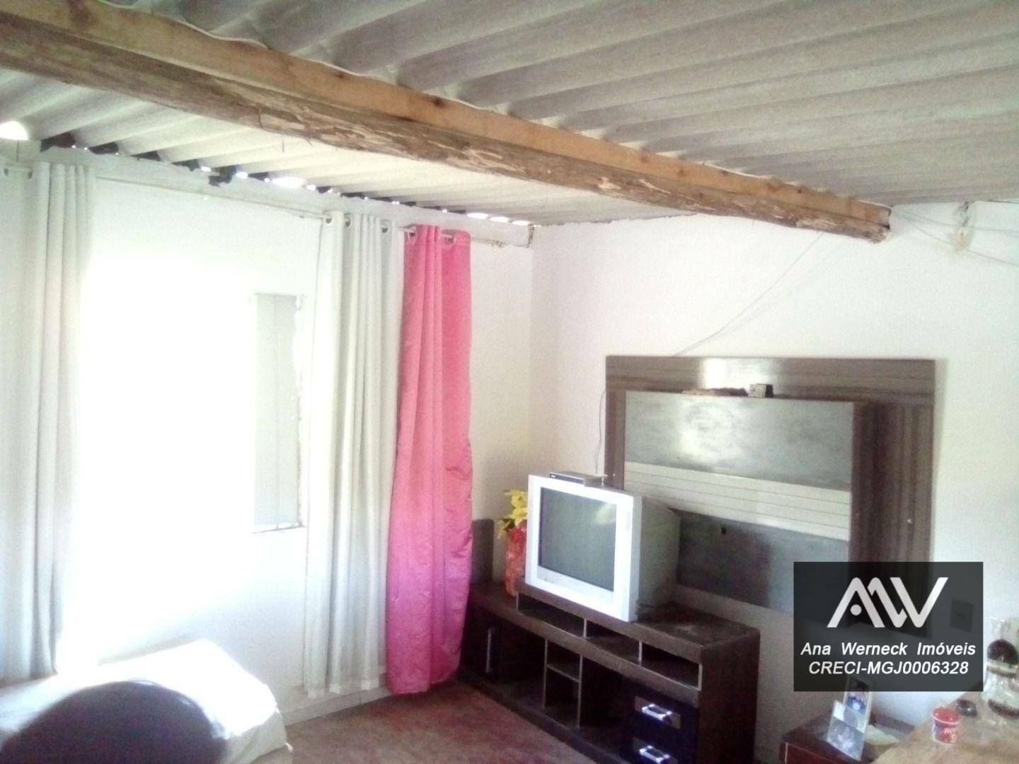 Casa à venda com 4 quartos, 98m² - Foto 11