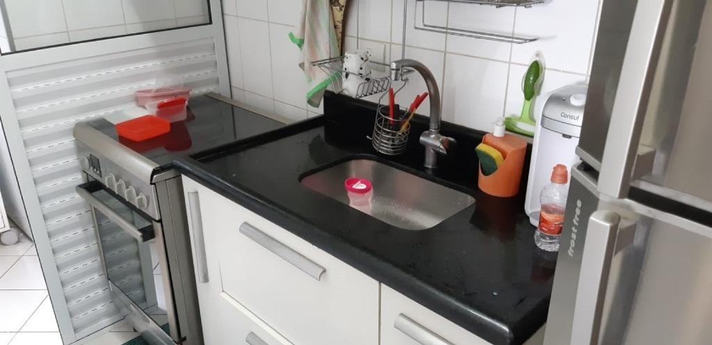 Apartamento à venda com 2 quartos, 53m² - Foto 15