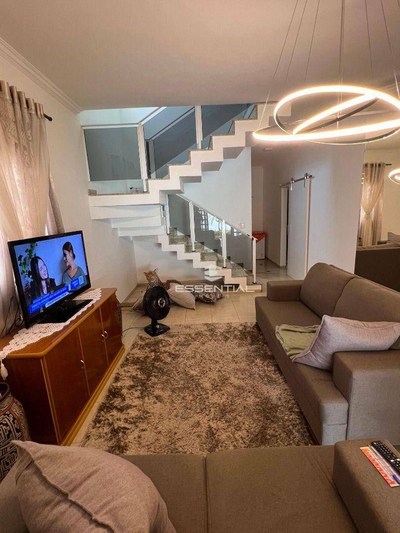 Sobrado à venda com 4 quartos, 220m² - Foto 27