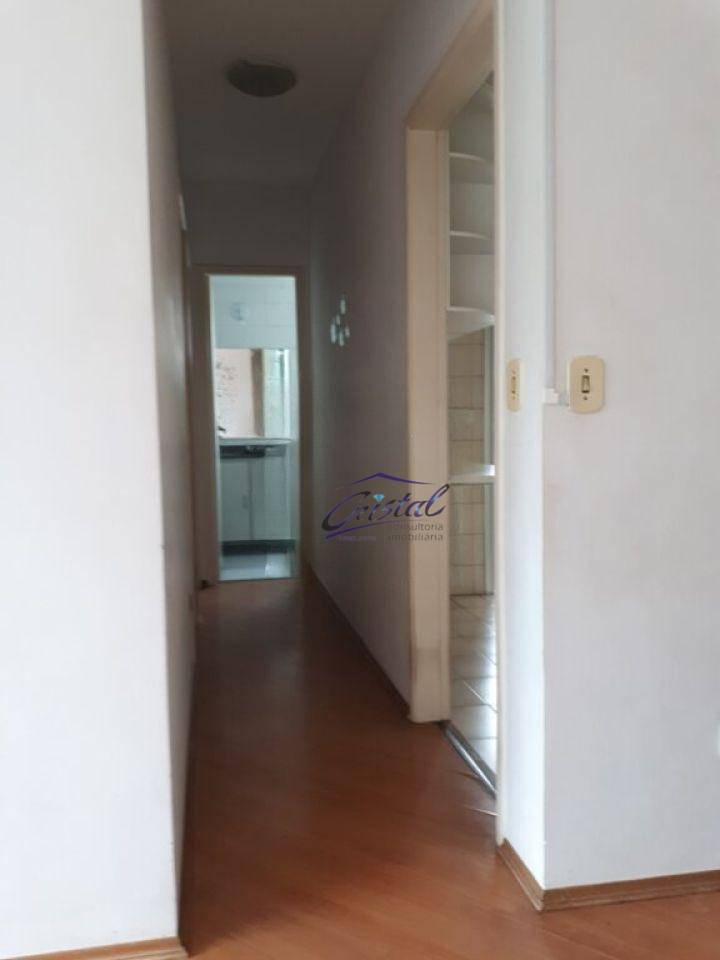 Apartamento à venda com 2 quartos, 60m² - Foto 4