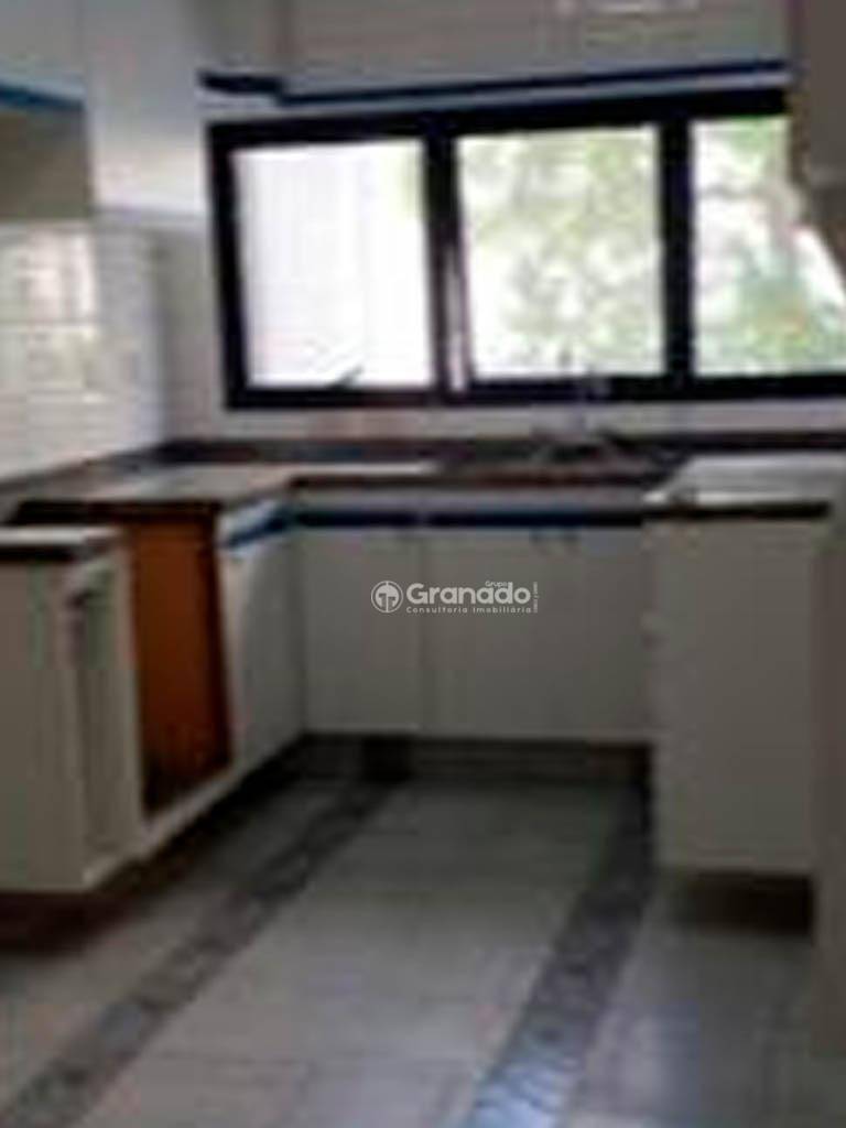 Apartamento à venda com 3 quartos, 125m² - Foto 32