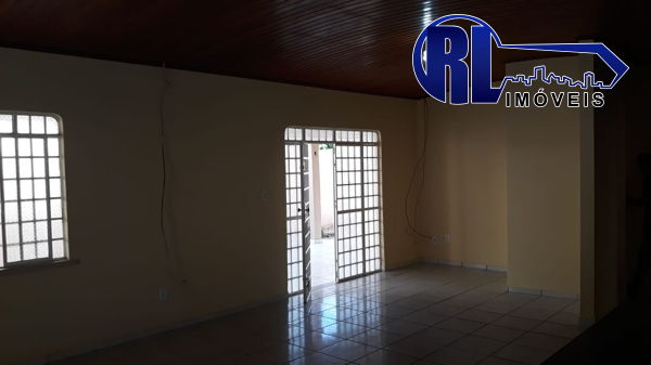 Casa à venda com 3 quartos, 222m² - Foto 10