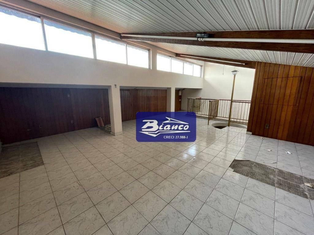 Sobrado à venda com 6 quartos, 550m² - Foto 34