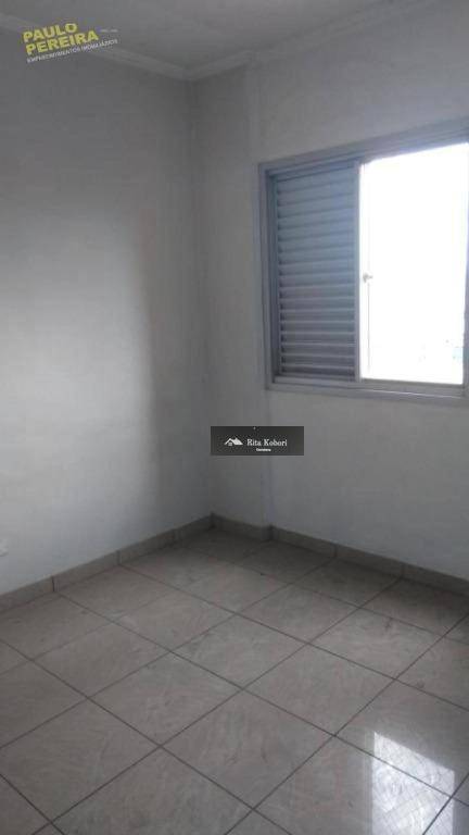 Apartamento à venda com 2 quartos, 62m² - Foto 7