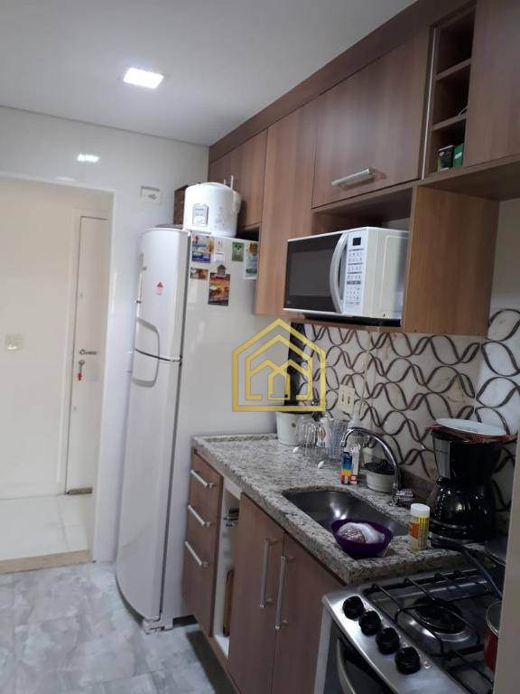 Apartamento à venda com 3 quartos, 68m² - Foto 11