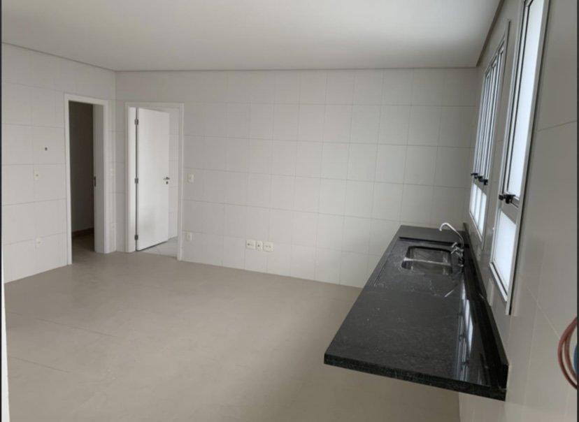 Apartamento à venda com 4 quartos, 750m² - Foto 4