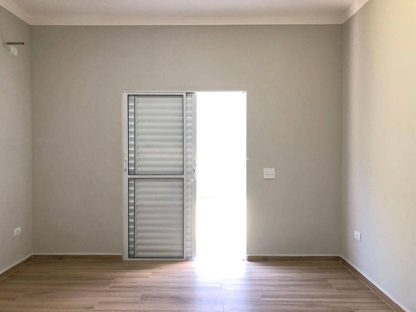 Casa à venda com 3 quartos, 109m² - Foto 14