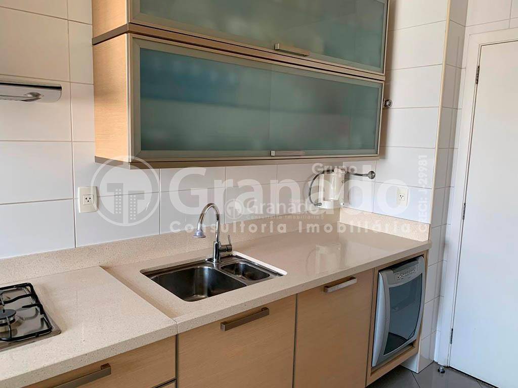 Apartamento à venda com 4 quartos, 179m² - Foto 6