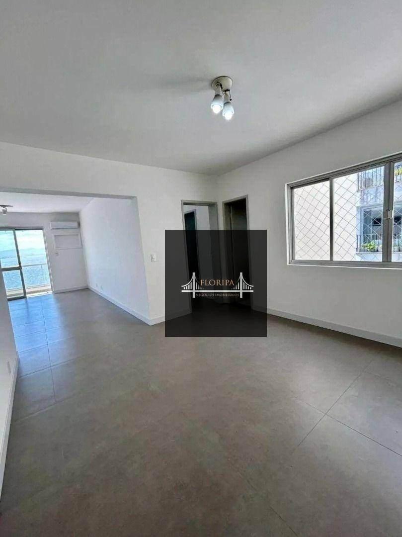 Apartamento à venda com 4 quartos, 155m² - Foto 10