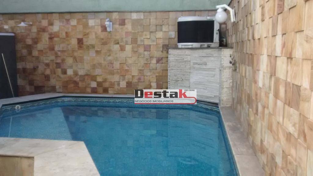 Sobrado à venda com 3 quartos, 300m² - Foto 25