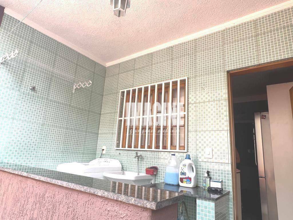 Sobrado à venda com 3 quartos, 220m² - Foto 19