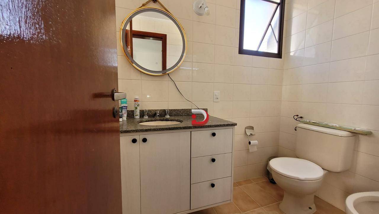 Apartamento à venda com 3 quartos, 136m² - Foto 20