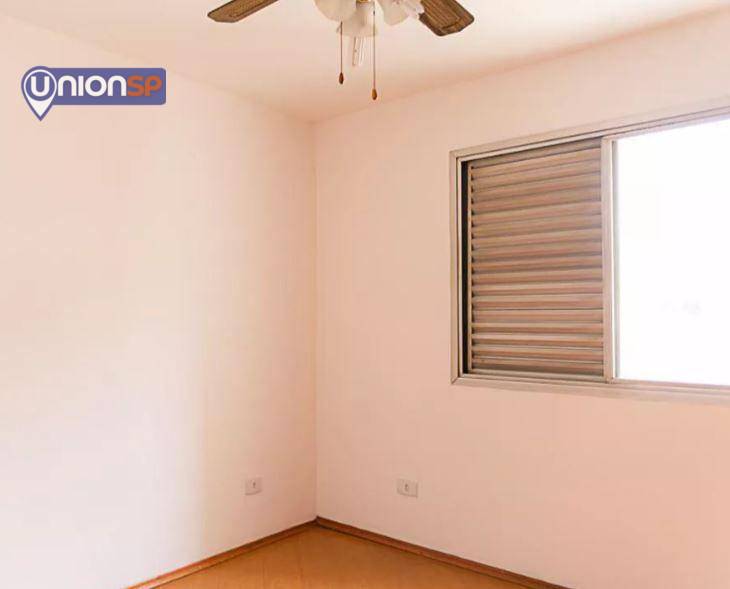 Apartamento à venda com 2 quartos, 60m² - Foto 19
