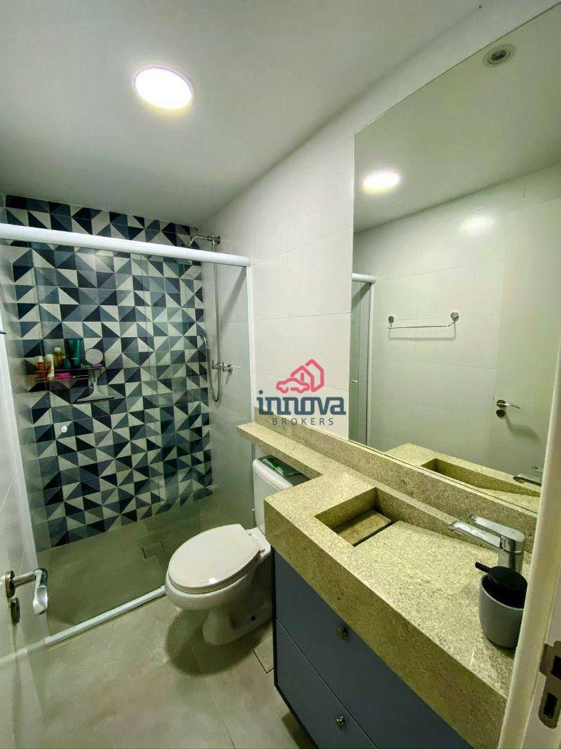 Apartamento à venda com 2 quartos, 65m² - Foto 18