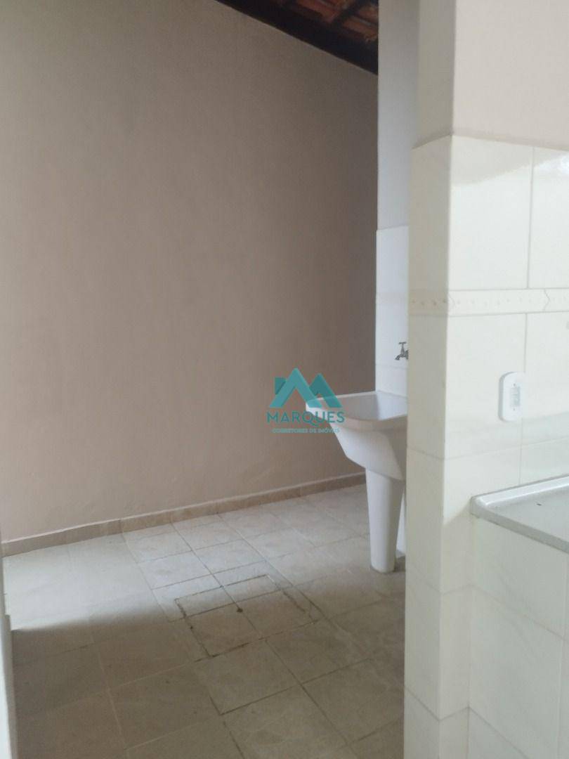 Sobrado à venda com 2 quartos, 150m² - Foto 20