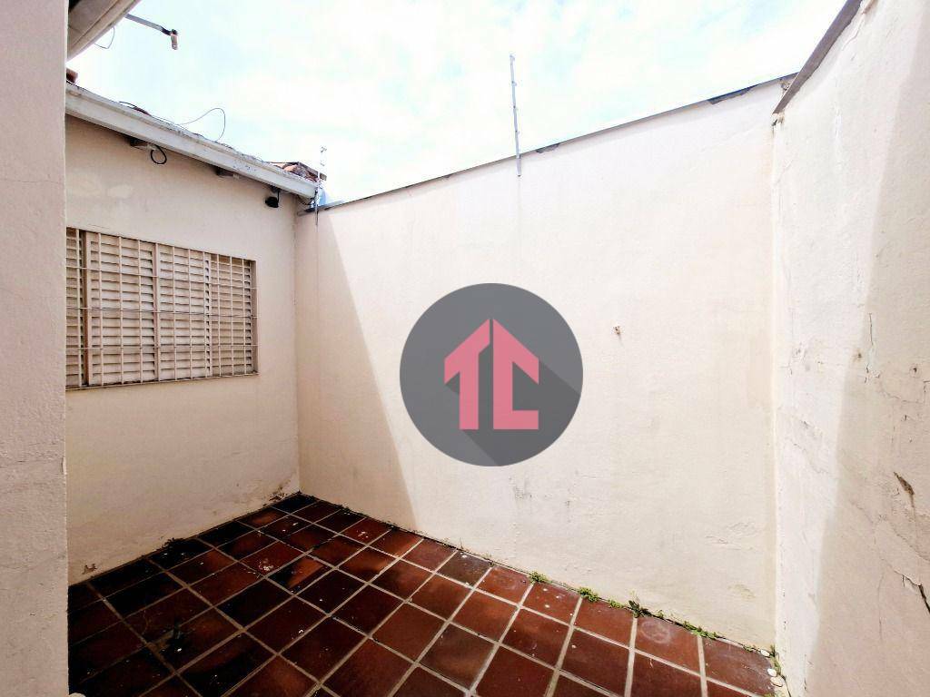 Casa à venda e aluguel com 2 quartos, 88m² - Foto 30