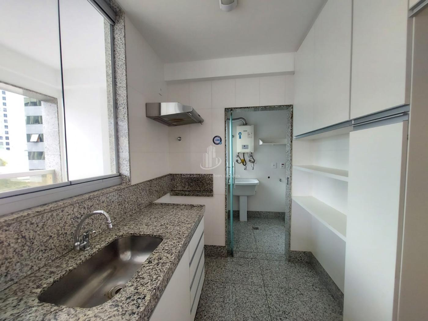 Apartamento para alugar com 3 quartos, 83m² - Foto 5