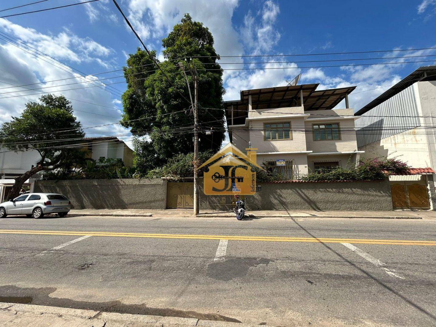 Casa para alugar com 3 quartos, 120m² - Foto 1