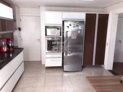 Apartamento à venda com 3 quartos, 146m² - Foto 14