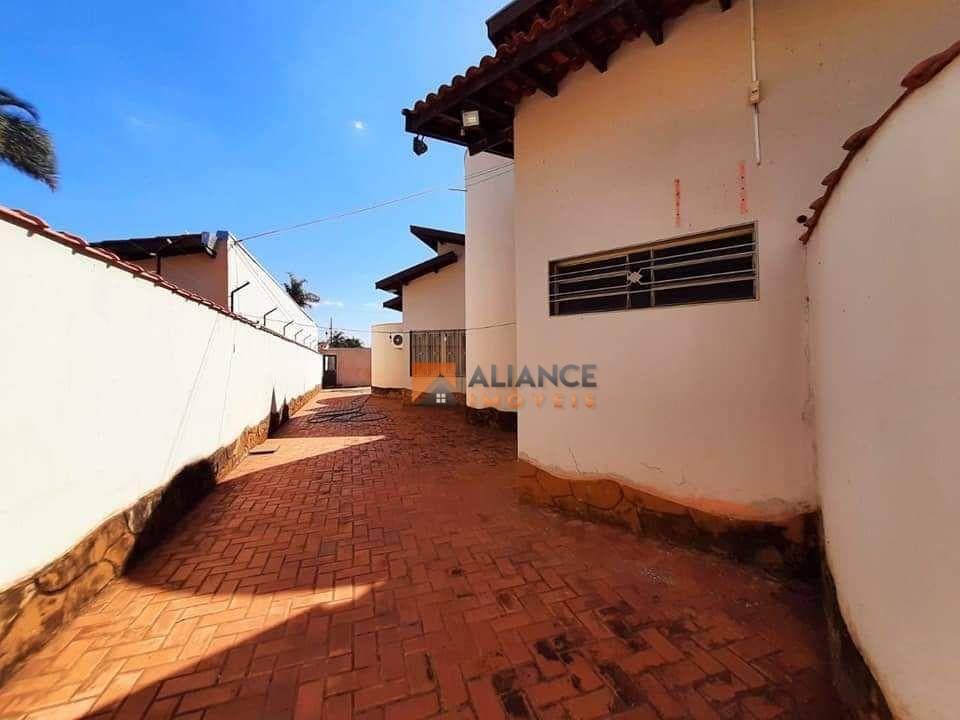 Chácara à venda com 4 quartos, 1528M2 - Foto 6