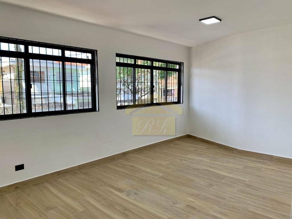 Sobrado à venda com 3 quartos, 240m² - Foto 26