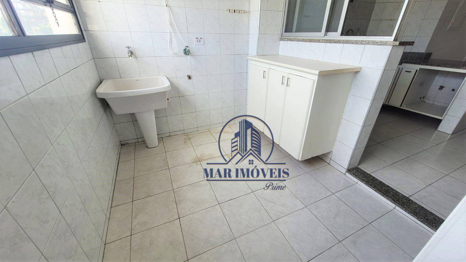 Apartamento à venda com 3 quartos, 140m² - Foto 17