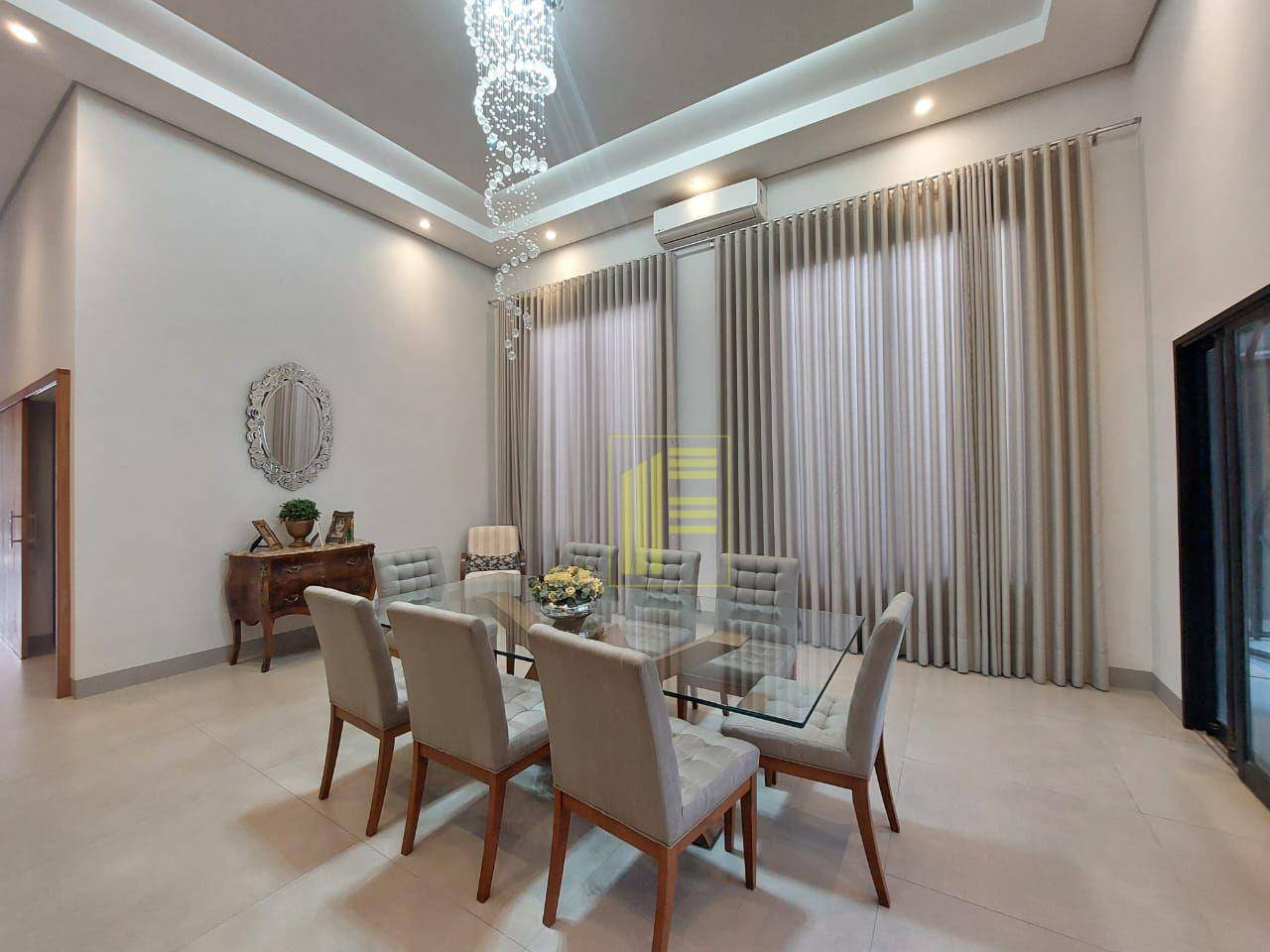 Casa de Condomínio para alugar com 3 quartos, 290m² - Foto 7