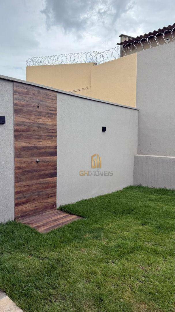 Casa à venda com 3 quartos, 105m² - Foto 5