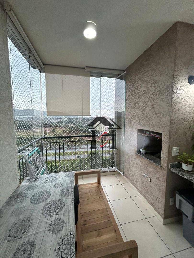 Apartamento à venda com 2 quartos, 66m² - Foto 11