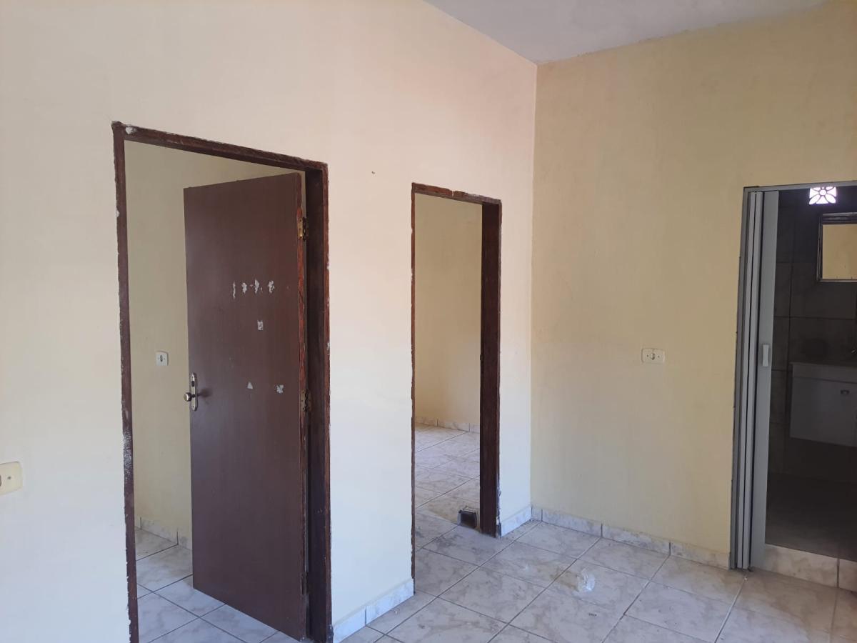 Casa para alugar com 4 quartos, 360m² - Foto 15