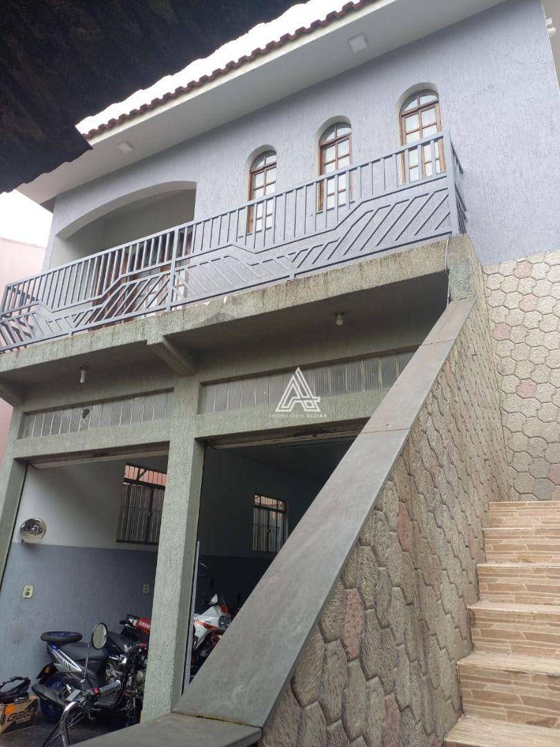 Casa à venda com 3 quartos, 326m² - Foto 27