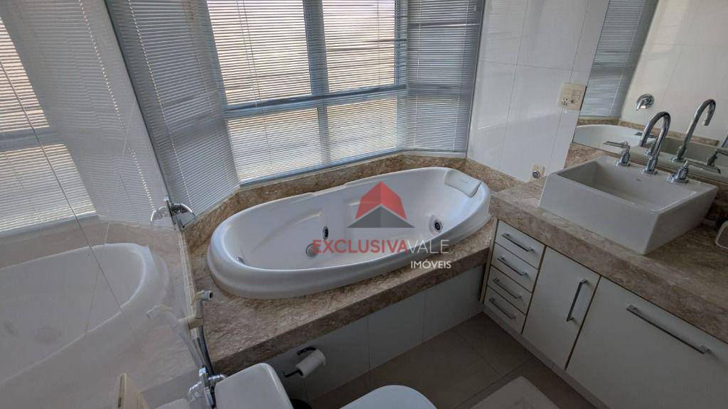 Casa de Condomínio para alugar com 4 quartos, 320m² - Foto 40