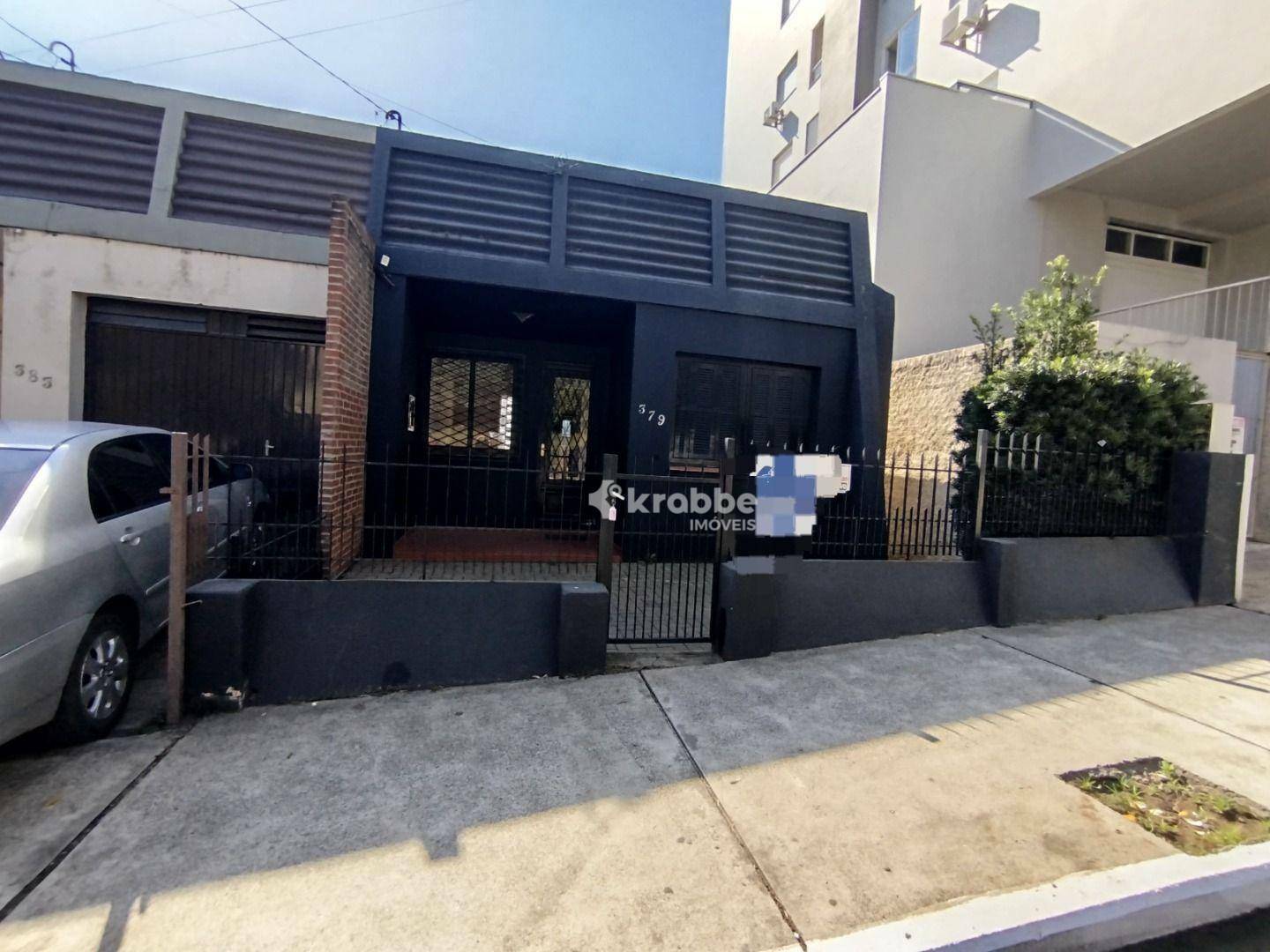 Casa para alugar com 2 quartos, 80m² - Foto 2