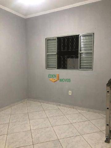 Casa à venda com 3 quartos, 187m² - Foto 3