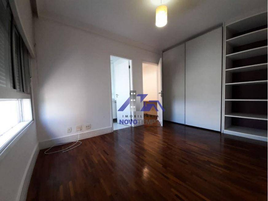 Apartamento para alugar com 3 quartos, 196m² - Foto 7