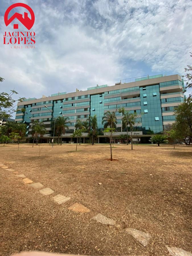 Apartamento à venda com 4 quartos, 177m² - Foto 2