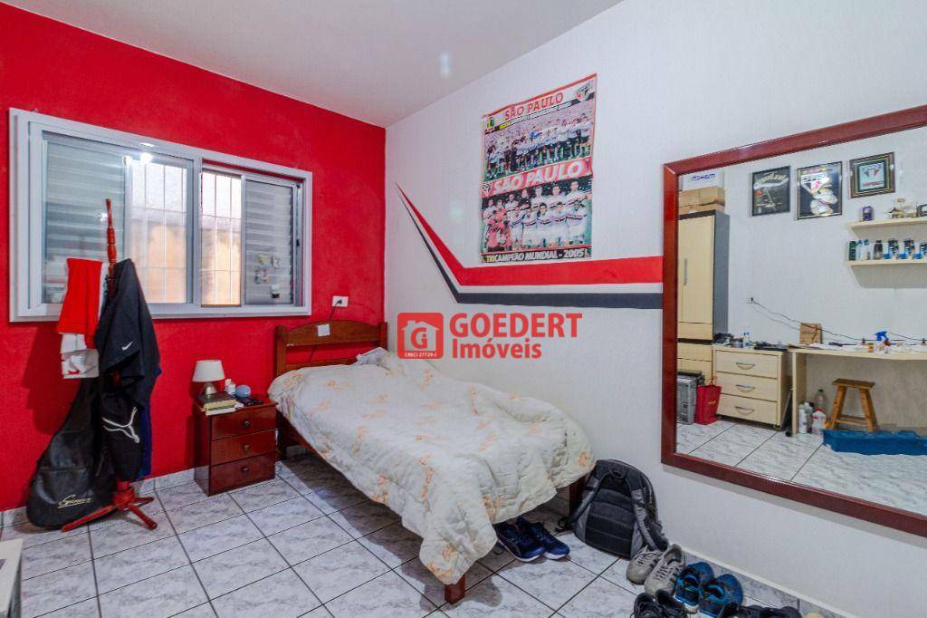 Sobrado à venda com 3 quartos, 248m² - Foto 37
