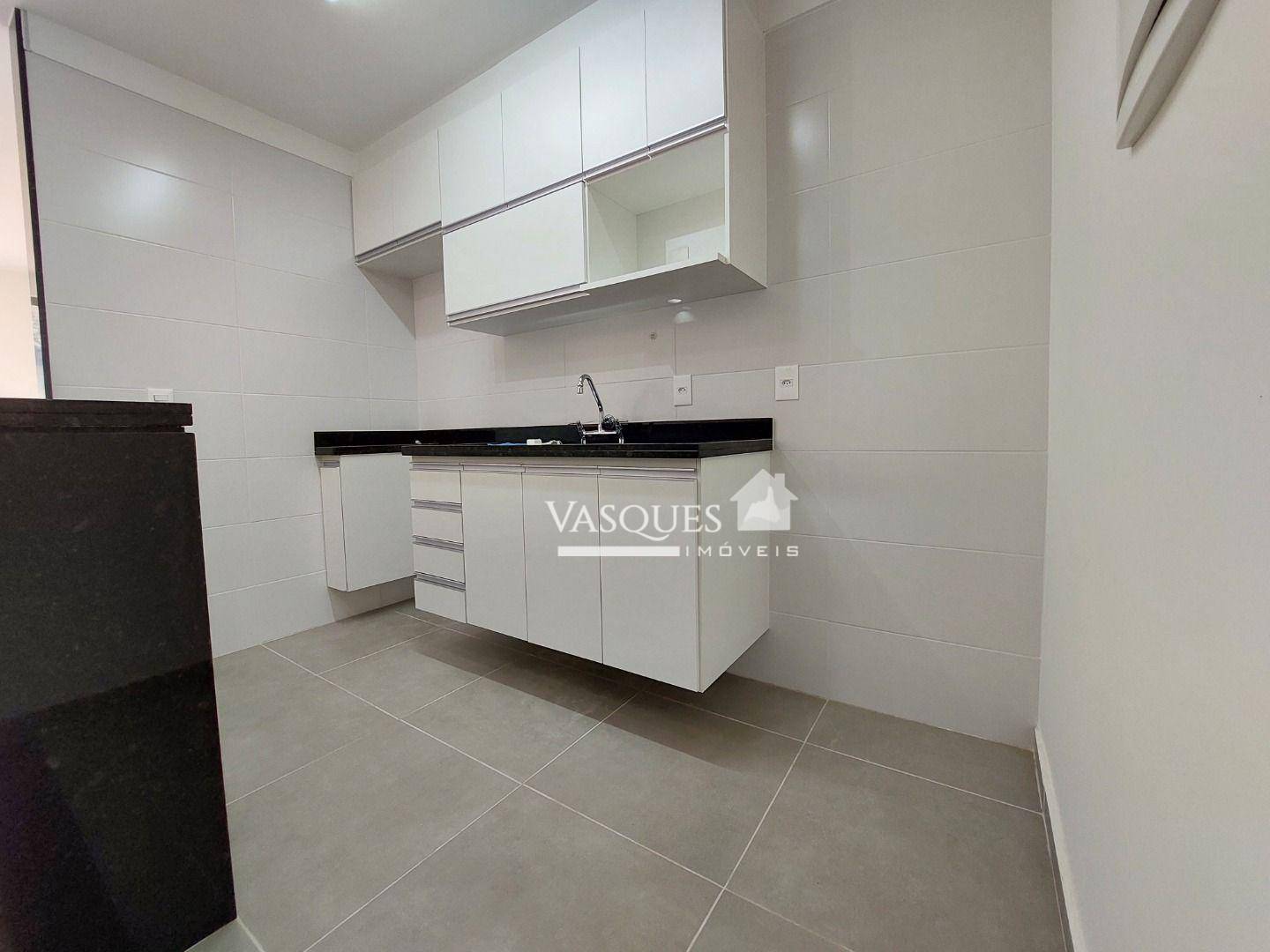 Apartamento à venda com 1 quarto, 40m² - Foto 7