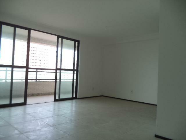 Apartamento à venda com 3 quartos, 112m² - Foto 8