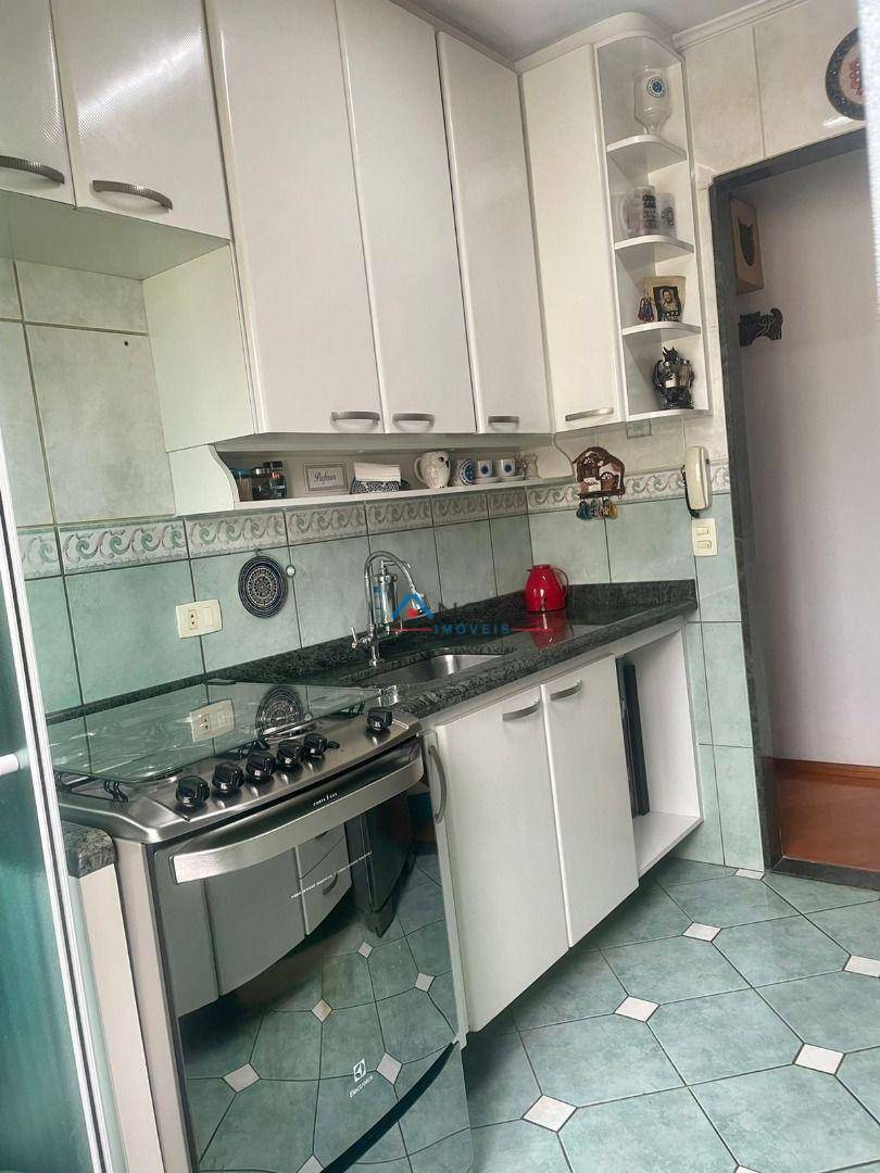 Apartamento à venda com 2 quartos, 58m² - Foto 13