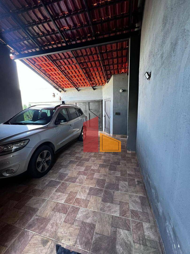 Casa à venda com 3 quartos, 143m² - Foto 2