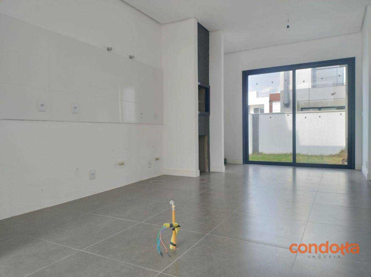 Casa de Condomínio para alugar com 3 quartos, 98M2 - Foto 5