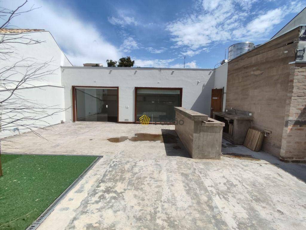 Sobrado à venda com 3 quartos, 500m² - Foto 49