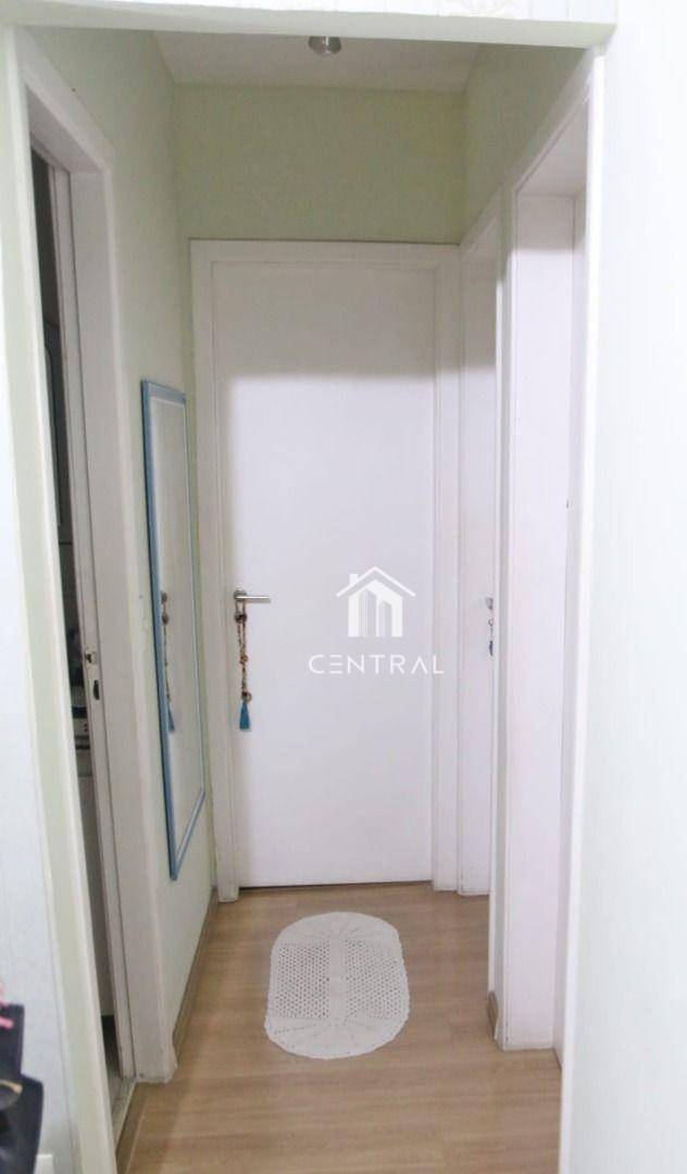 Apartamento à venda com 3 quartos, 67m² - Foto 4