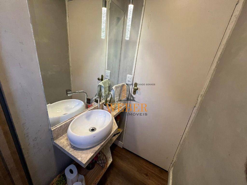 Sobrado à venda com 2 quartos, 170m² - Foto 31