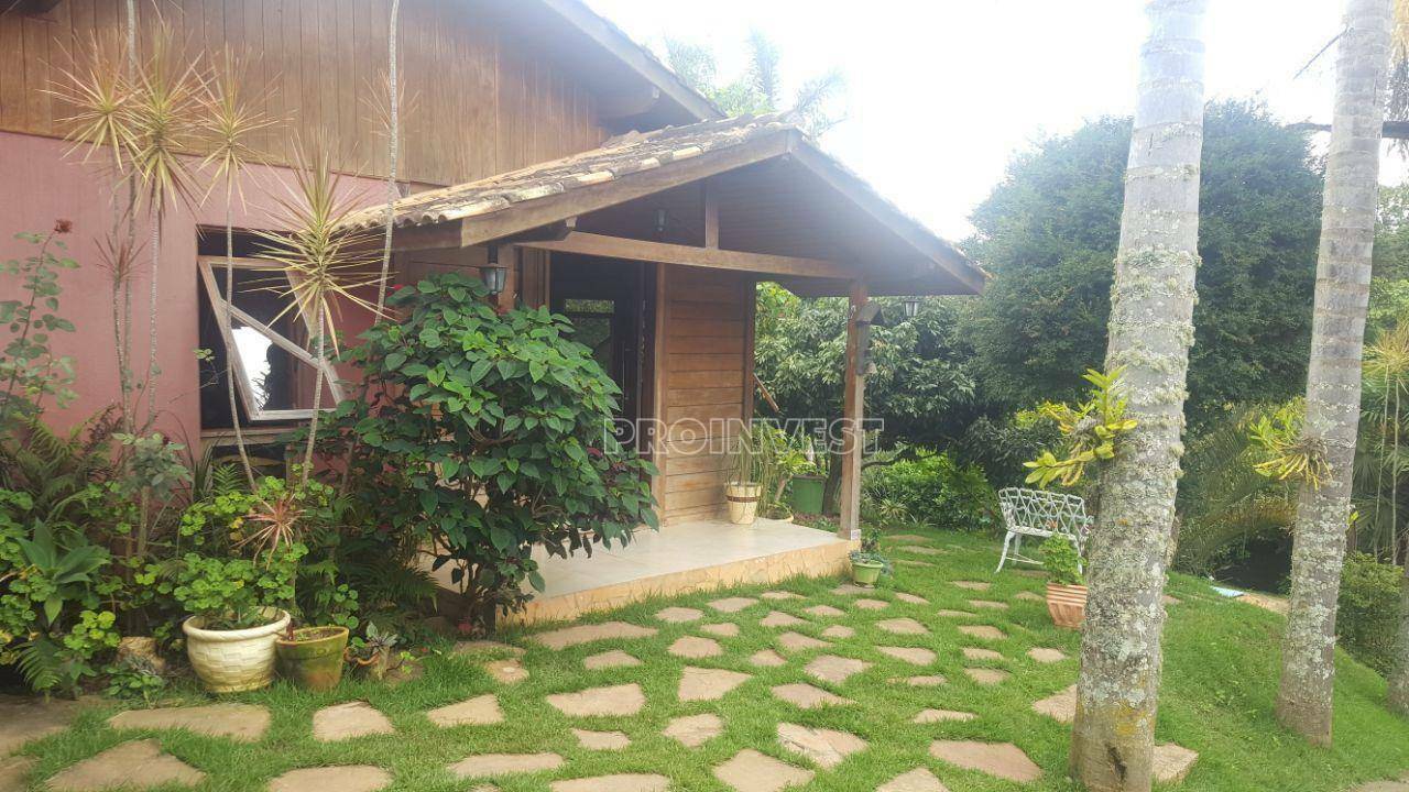 Casa de Condomínio à venda e aluguel com 3 quartos, 250m² - Foto 4