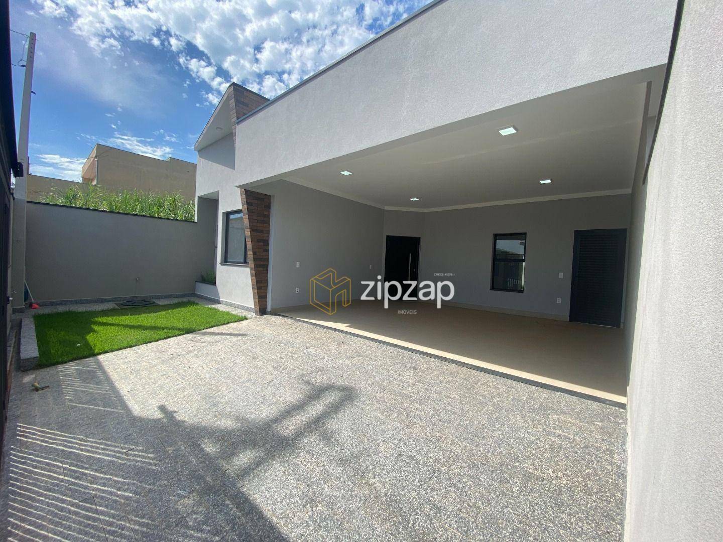 Casa à venda com 3 quartos, 170m² - Foto 2